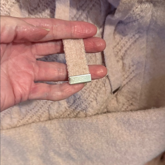 cupcakes & cashmere Blush Cowl Neck Sweater - Picture 4 of 6